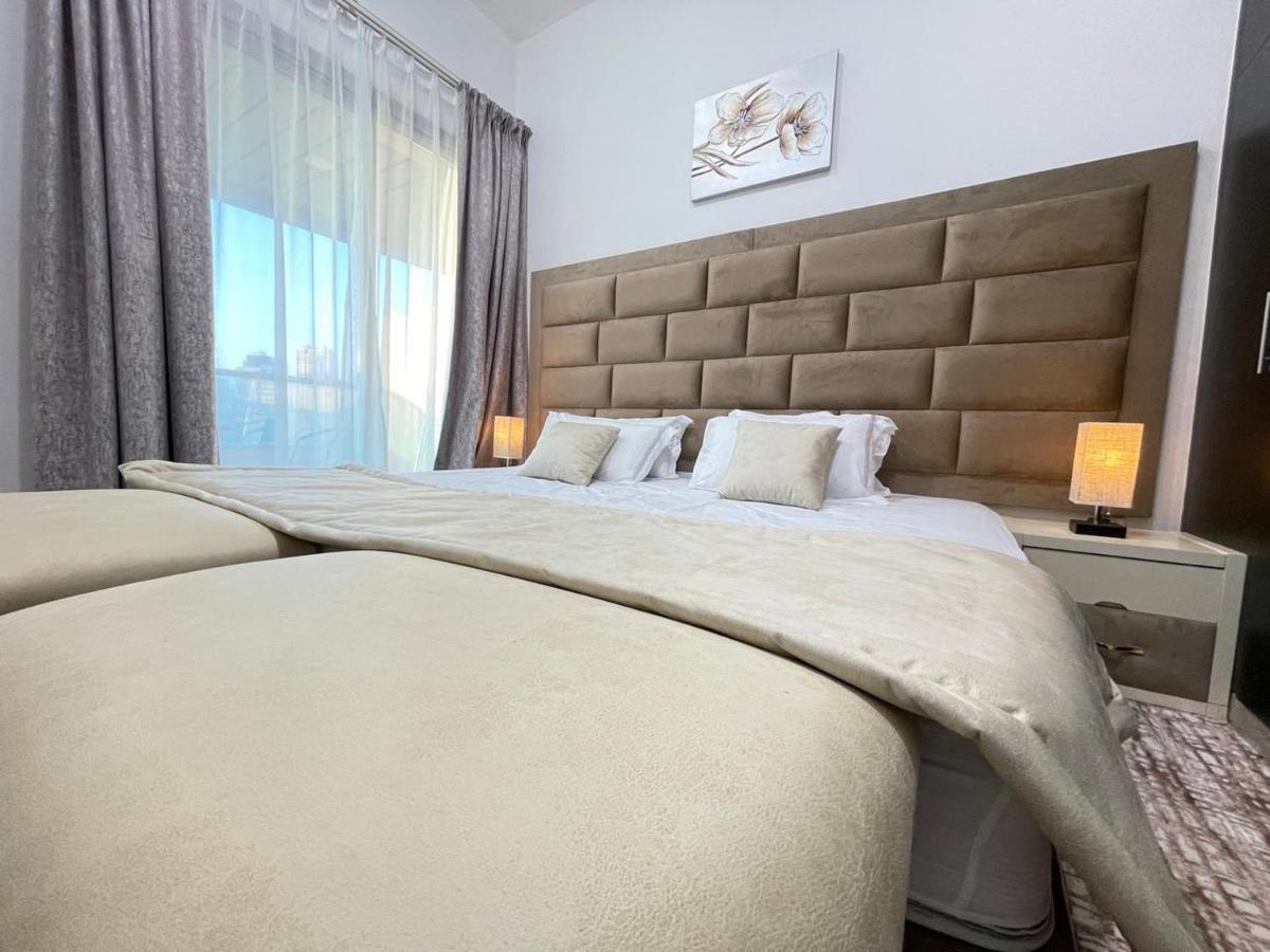 Private Gorgeous Room With Marina View With Shared Kitchen In Shared Apartment Дубай Екстер'єр фото