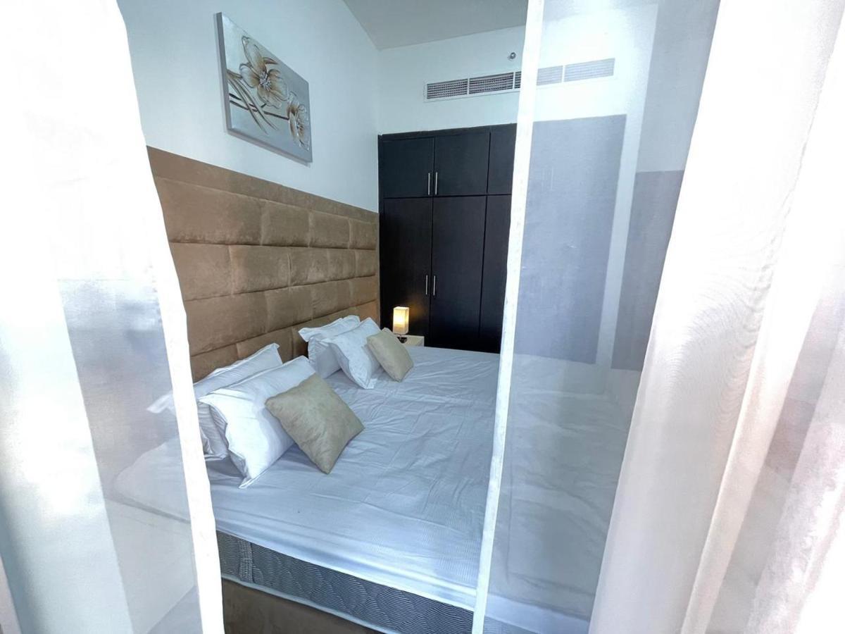 Private Gorgeous Room With Marina View With Shared Kitchen In Shared Apartment Дубай Екстер'єр фото