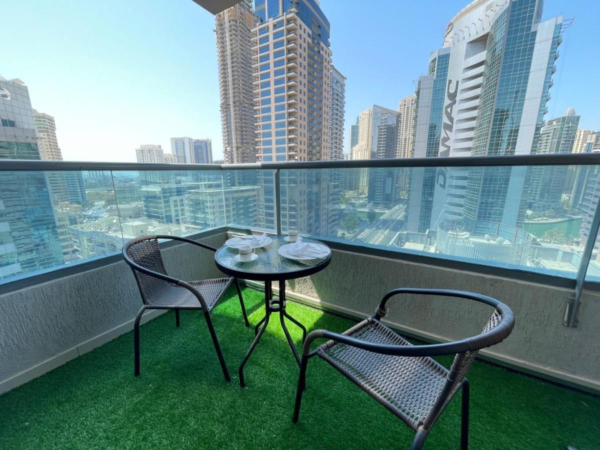 Private Gorgeous Room With Marina View With Shared Kitchen In Shared Apartment Дубай Екстер'єр фото