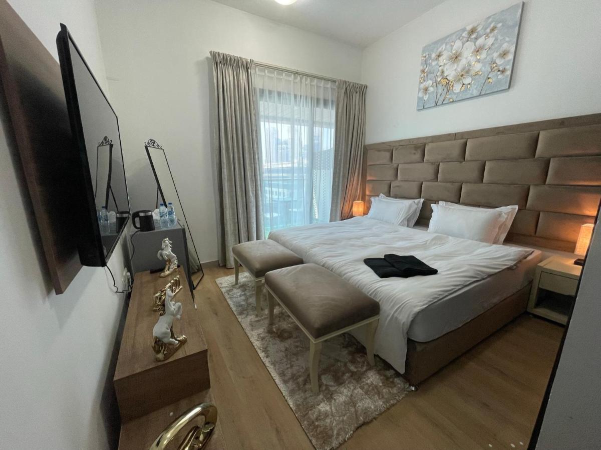 Private Gorgeous Room With Marina View With Shared Kitchen In Shared Apartment Дубай Екстер'єр фото